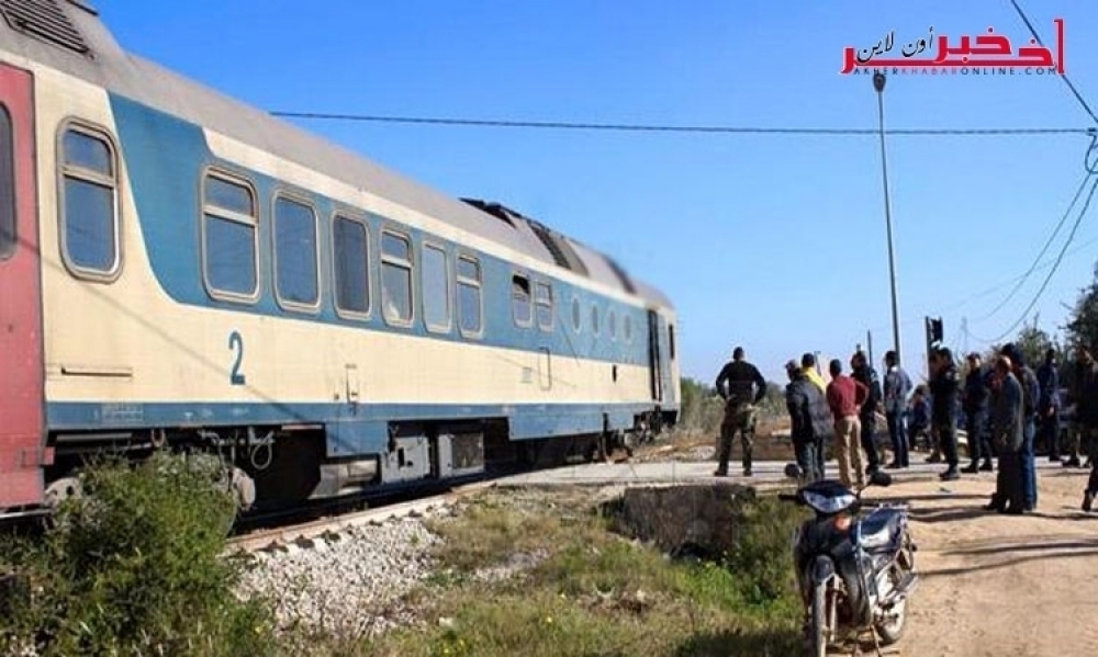 قابس / حادث بين قطار للمسافرين وشاحنة خفيفة