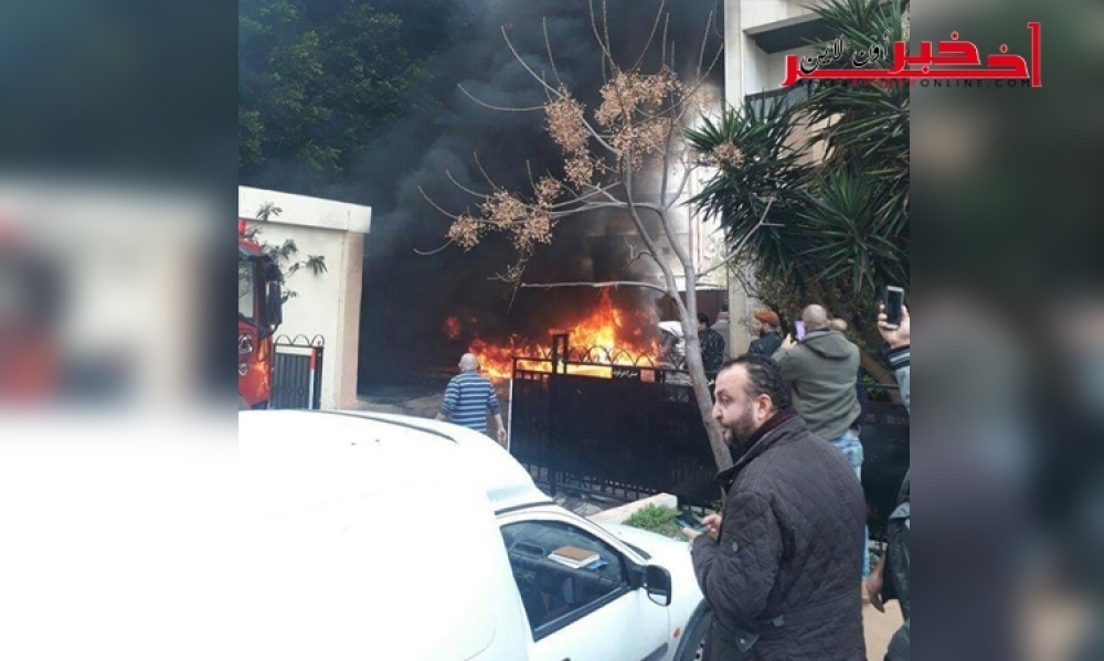 لبنان / إنفجار سيارة مفخّخة  في صيدا ومقتل قيادي في حركة حماس