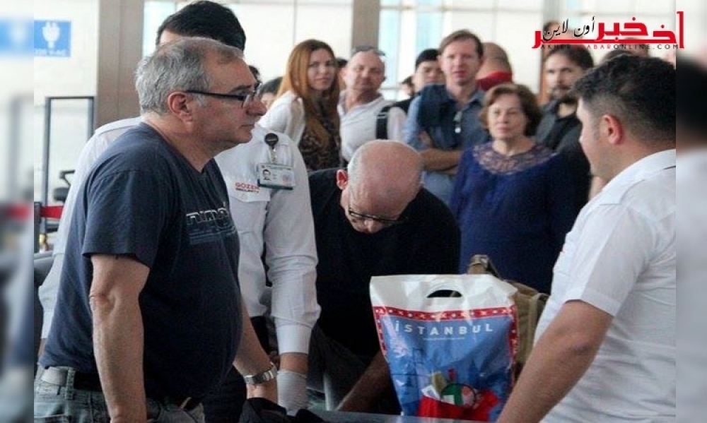 صور / سفير إسرائيل في تركيا يتعرّض للتفتيش في مطار أنقرة وإسرائيل تحتجّ
