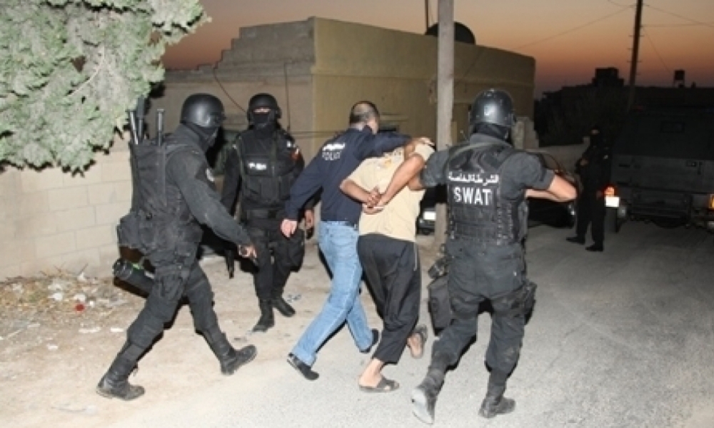 في كمين بجندوبة: قوات الأمن توقف شابا محكوما بـ 98 سنة سجنا