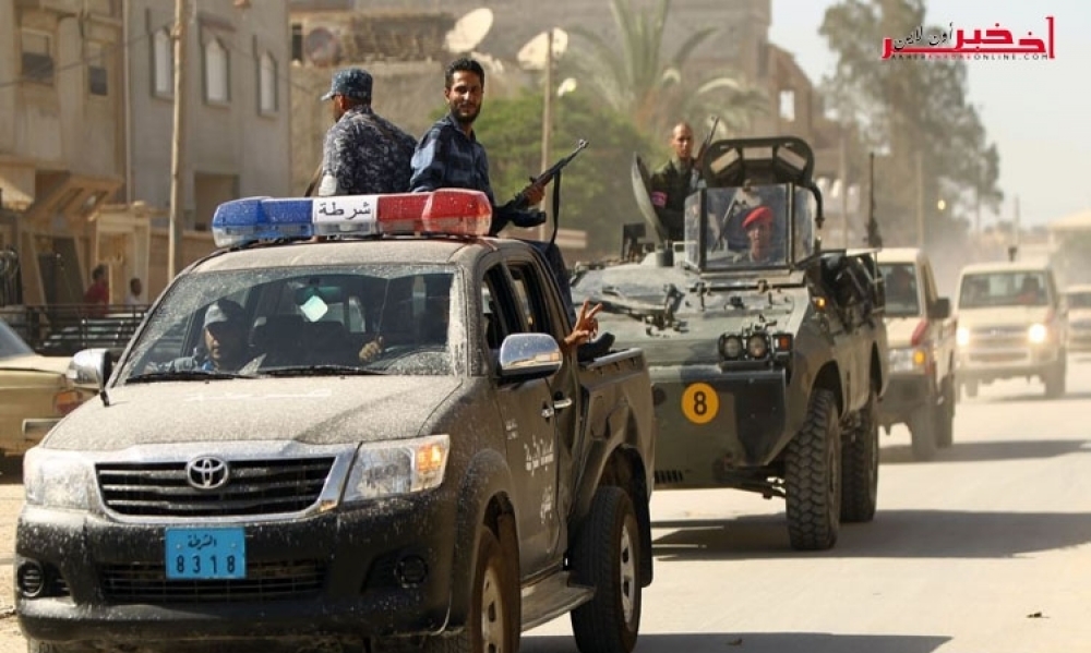 وزارة الداخليّة الليبيّة تقرّر نشر  دوريّاتٍ أمنيّة على طول الحدود مع تونس... الأسباب