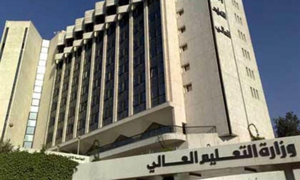 وزير كويتي : إلغاء دراسة أبناء الدبلوماسيّين وزوجاتهم في 6 دولٍ عربيّة وأجنبيّة