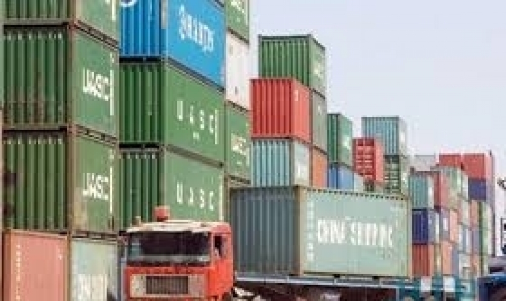 تراجع حجم الصادرات والواردات خلال الربع الاول من عام 2019