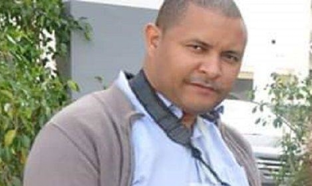 وفاة صحفي  مغربي في ظروف غامضة