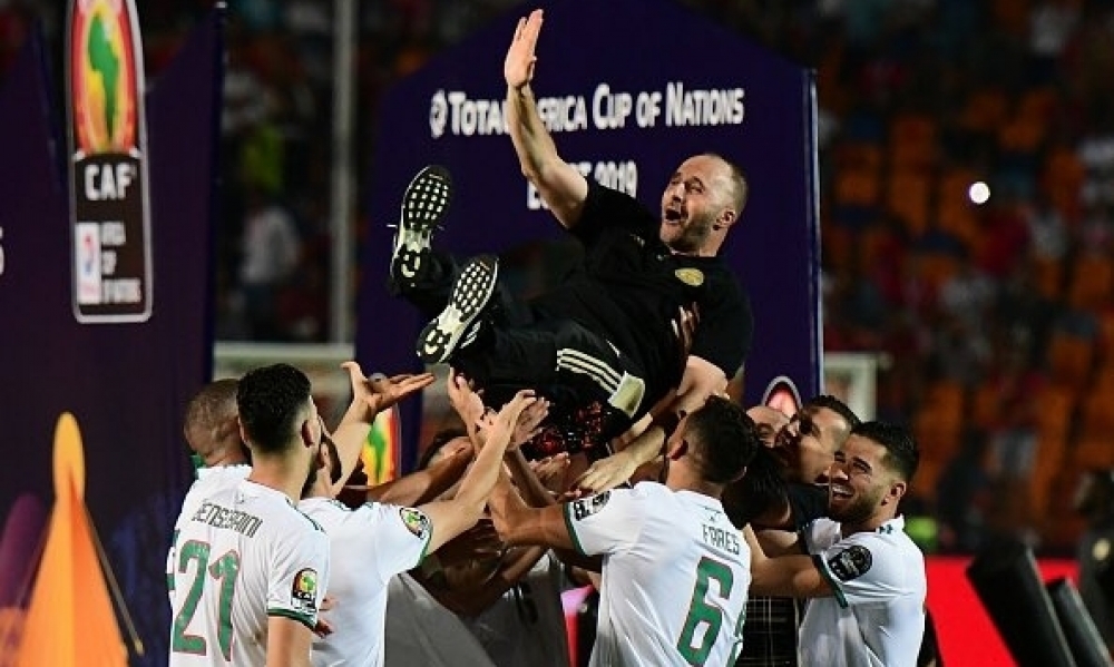 جمال بلماضي: "ما حققه منتخب الجزائر رائع وتاريخي"