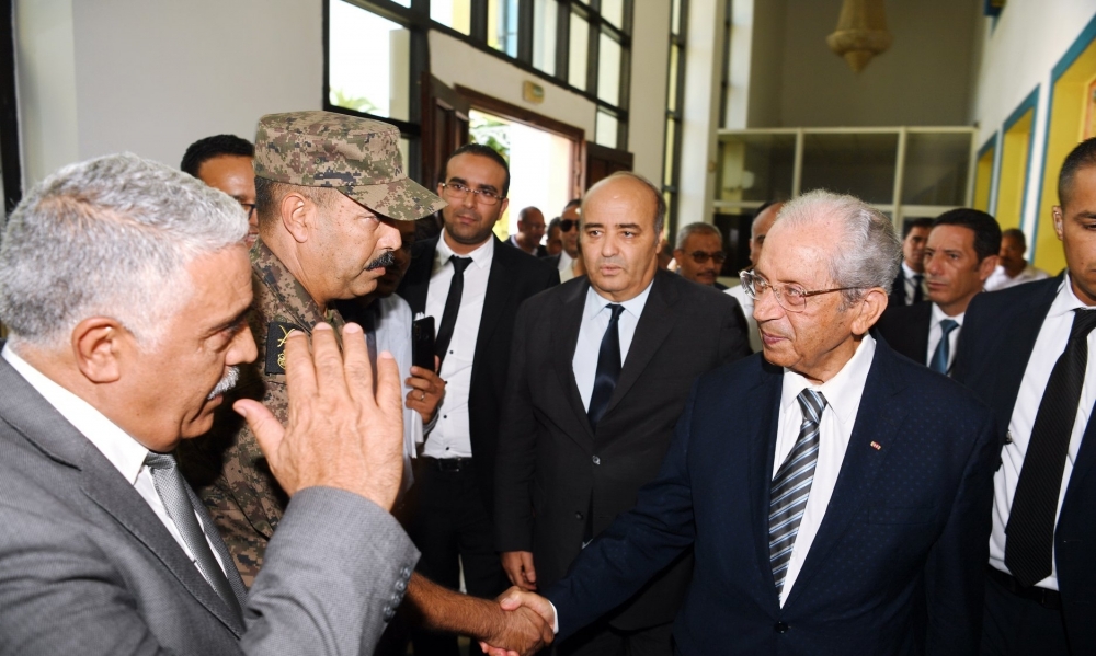 رئيس الجمهورية محمد الناصر يتحول إلى ولاية أريانة لمعاينة الأوضاع على إثر التقلبات المناخية الأخيرة