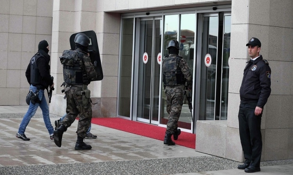 تركيا تأمر بإعتقال 133 من أفراد الجيش للإشتباه بصلتهم بكولن