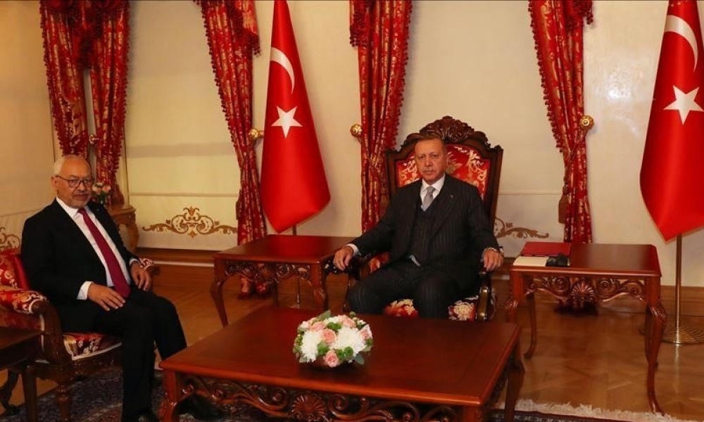 أردوغان يستقبل الغنوشي بمكتبه الرئاسي ويعقد معه اجتماعا مغلقا
