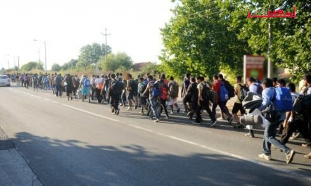 وسائل إعلامٍ تركيّة: مئات المهاجرين يسيرون نحو الحدود مع الإتحاد الأوروبي