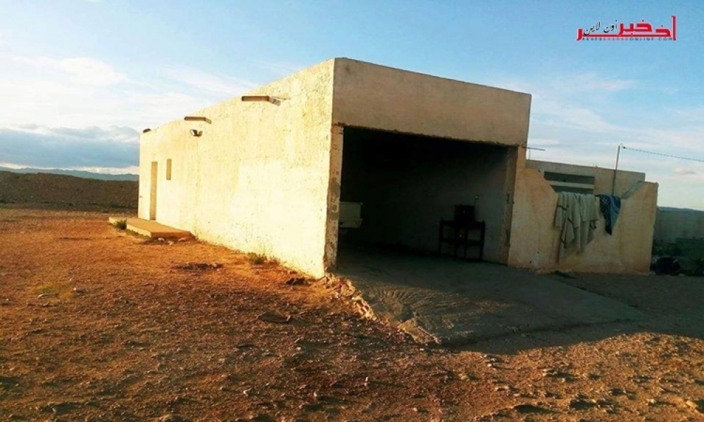 القصرين / القبض على 4 شبّان و3 فتيات في منزلٍ قرب الحدود التونسيّة الجزائريّة