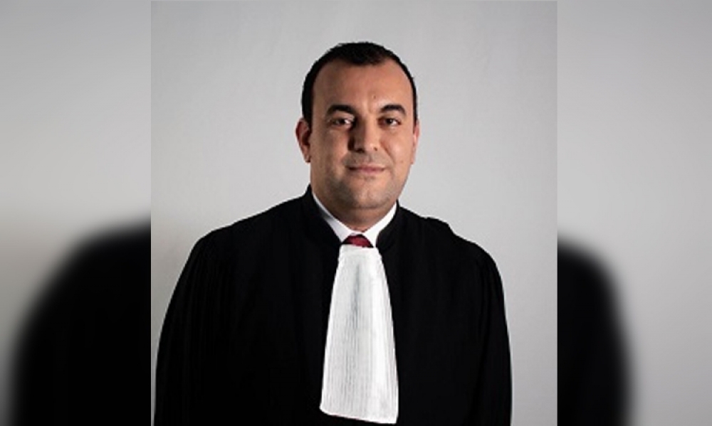 قضيّة "إقتحام المطار" / المحامي مهدي زقروبة يعتصم بمكتب عميد المحامين بمحكمة تونس
