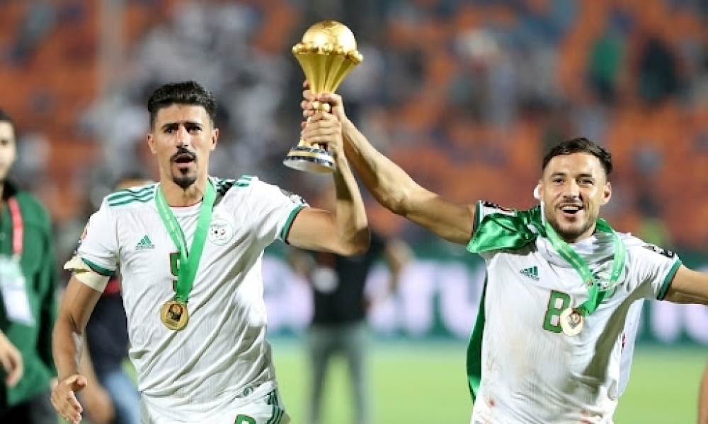 بونجاح وبلايلي في قائمة أعلى 10 لاعبين جزائريين أجرا