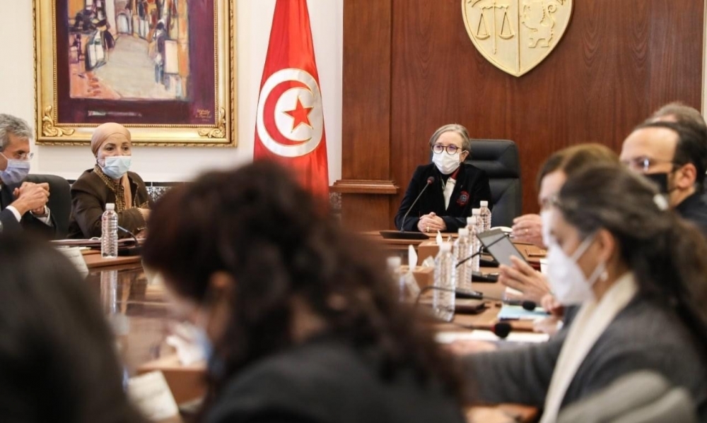 رئيسة الحكومة تشرف على مجلس وزاري حول الوضع الصحي في تونس