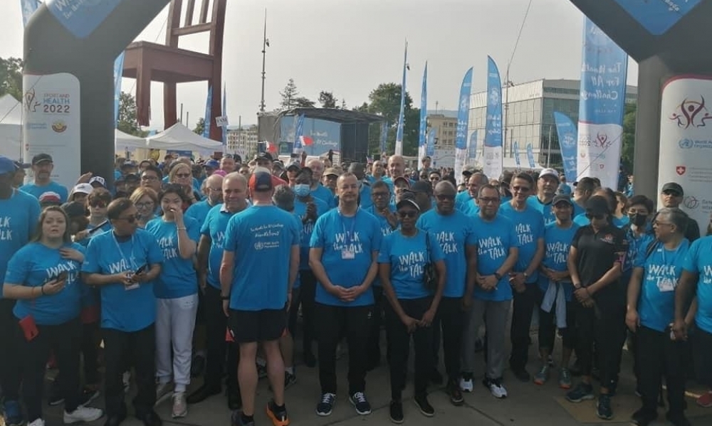 وزير الصحة يشارك بجينيف في المسيرة الرياضية "تحدي الرياضة للجميع" لمنظمة الصحة العالمية