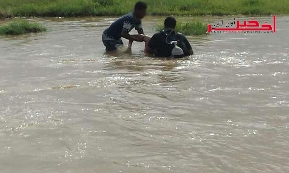 Béja Une équipe de plongeurs sauve un jeune emporté par les eaux de l’Oued 