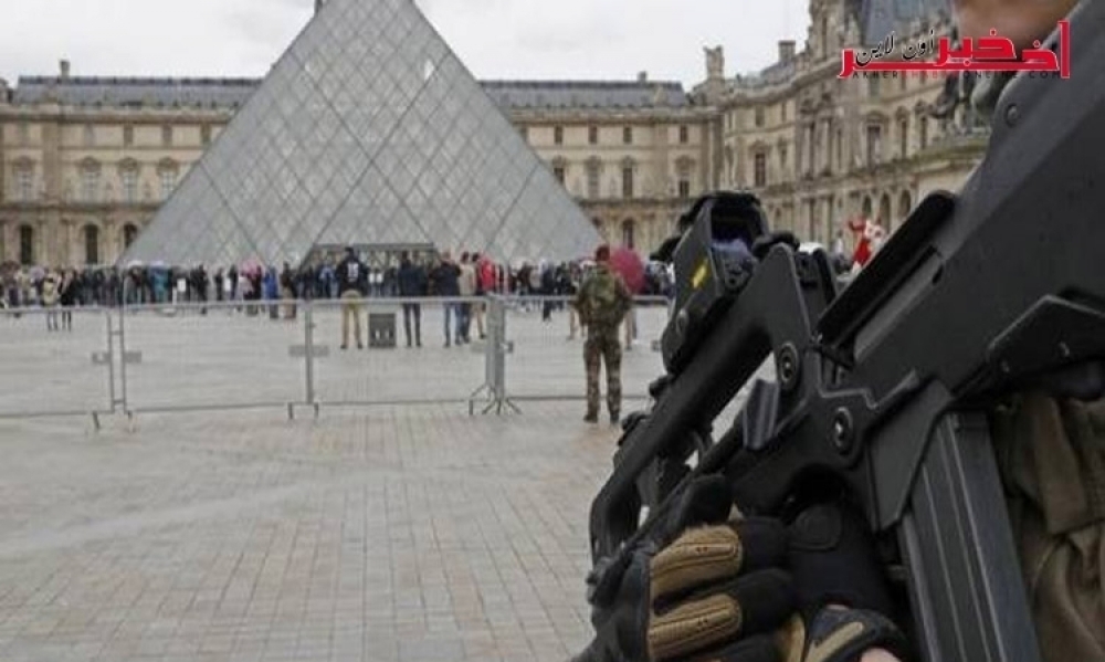  Nouvelles informations sur l’auteur de l’attaque du musée du Louvre 
