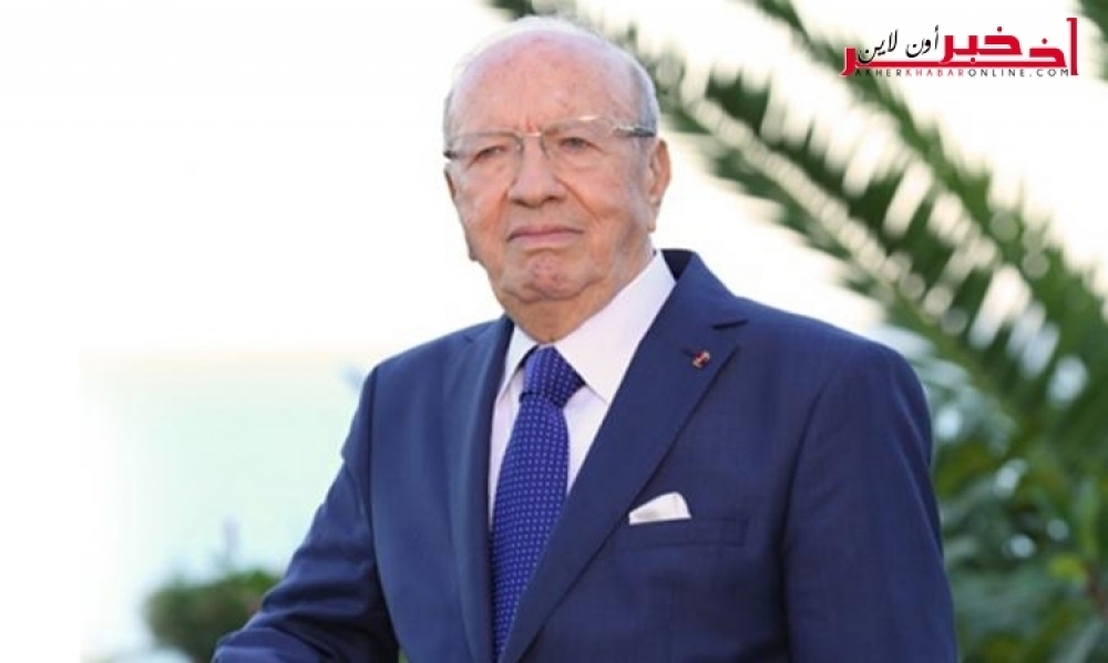 وصول رئيس الجمهورية الباجي قائد السبسي إلى ملعب رادس
