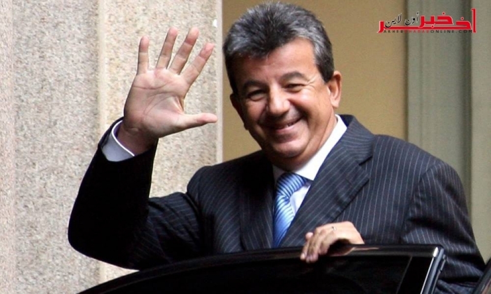 محكمة فرنسية  تفرض  على طارق بن عمار حضرا إداريا مُدّته 3 سنوات