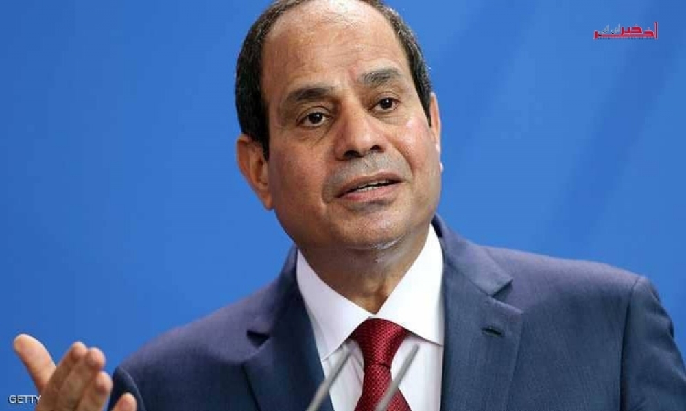 السيسي لوزير البترول المصري: "زوّد سعر البنزين ما تخافش...الشباب يرقص على "كيكي".. (فيديو)