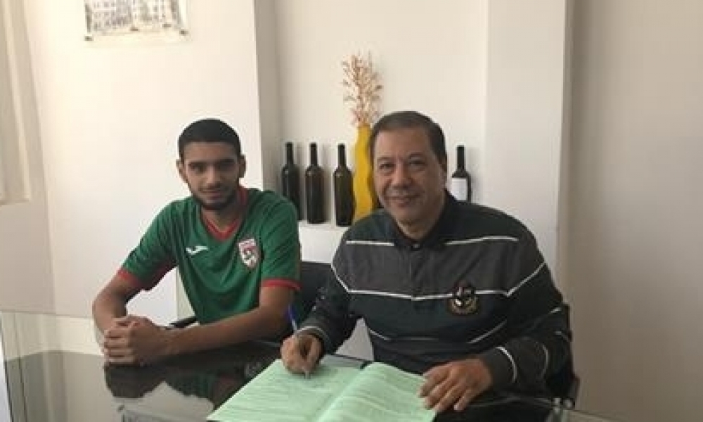 الملعب التونسي يوقّع للاعب قادم من الدوري الفرنسي