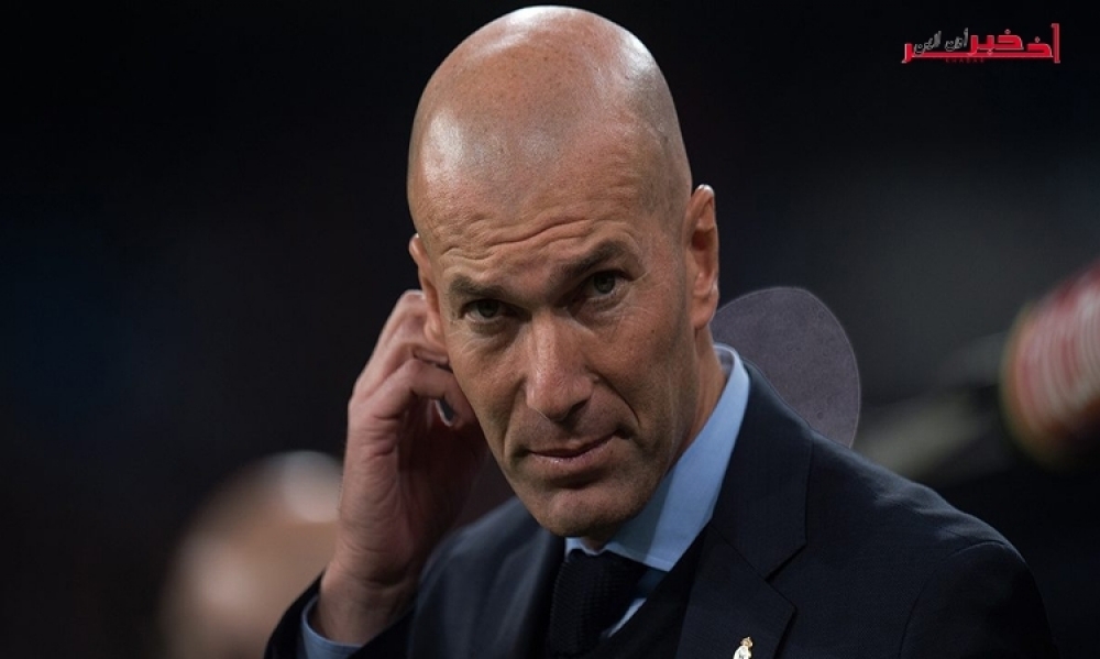 زيدان يتلقى عرضاً لتدريب مانشستر يونايتد