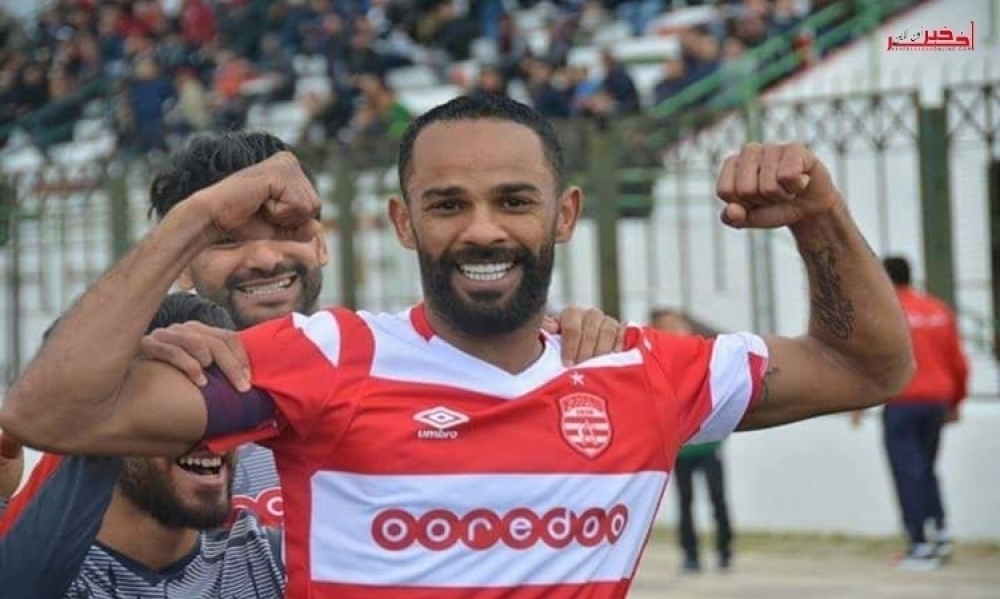 البنزرتي يريده: هل يختار صابر خليفة التعاقد مع الوداد المغربي على العودة إلى الإفريقي ؟
