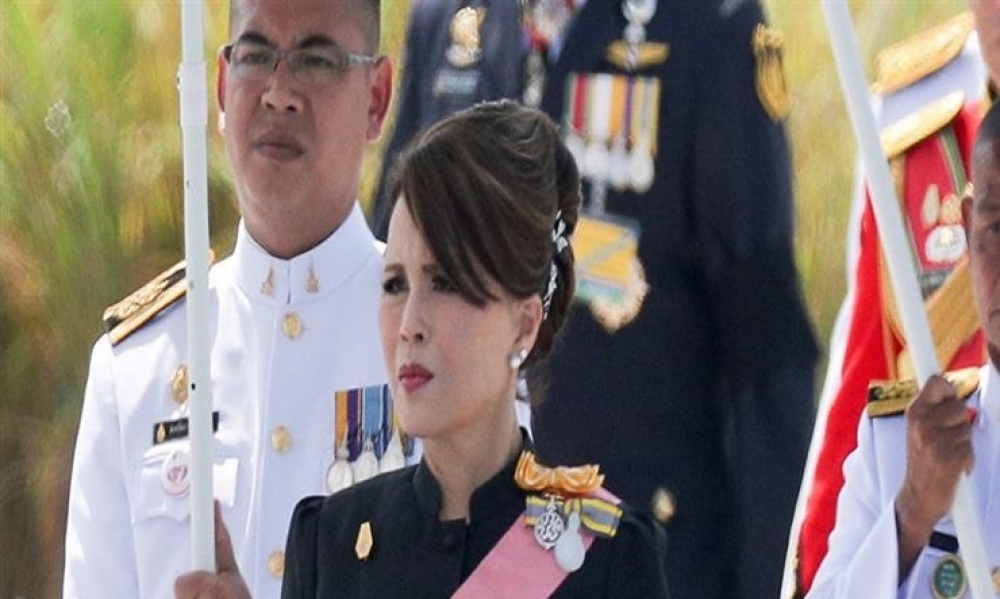 شقيقة ملك تايلاند تعتذر بعد المحاولة الباطلة للترشح لرئاسة الوزراء