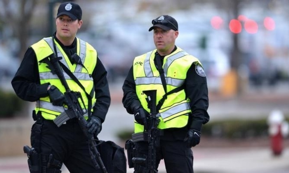 متابعة / إصابة 3 ضباط شرطة في إطلاق نار بفيلادلفيا الأمريكية