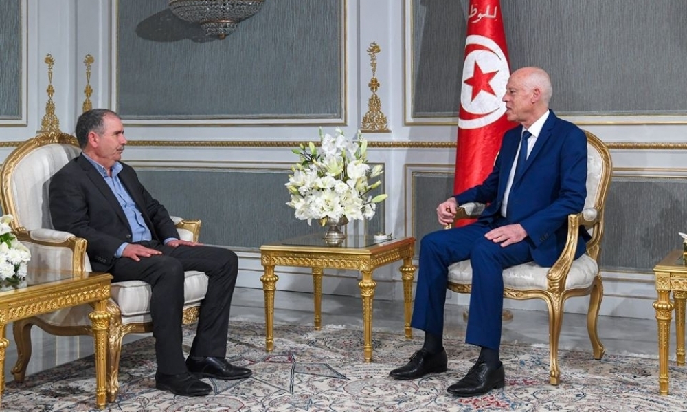تفاصيل لقاء قيس سعيد ونور الدين الطبوبي