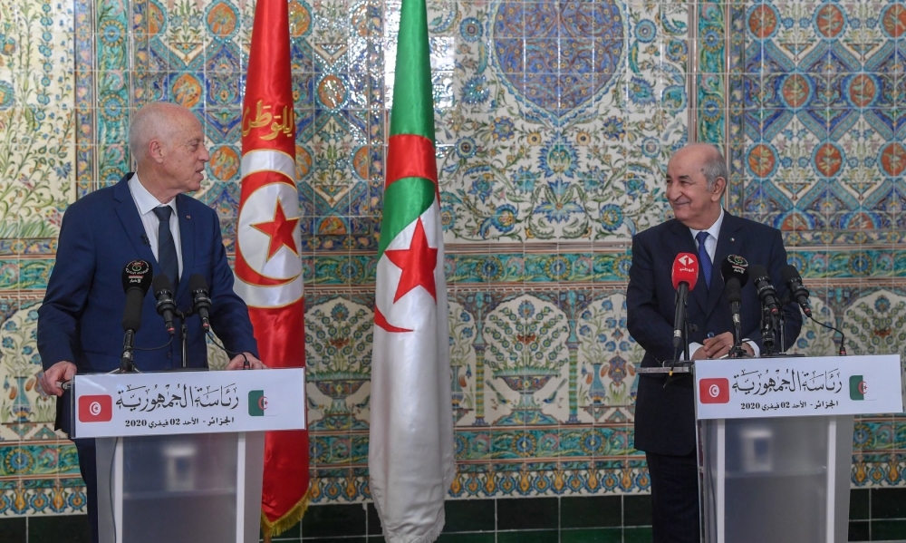 ليست "هبة"...لماذا أودعت الجزائر 150 مليون دولار أمريكي بالبنك المركزي التونسي ؟ خبير مالي يجيب...