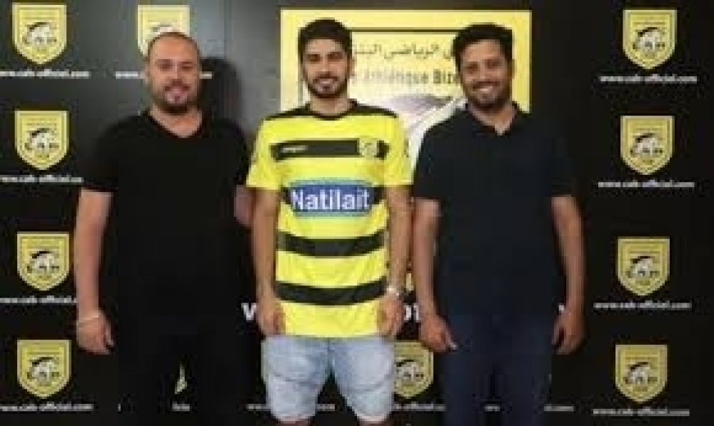 نائب رئيس النادي البنزرتي لـ"آخر خبر أونلاين": لدينا المؤيّدات الكافية لإثبات إخلال اللاعب القطري بإلتزاماته مع فريقنا وجاهزون للقضيّة في الفيفا