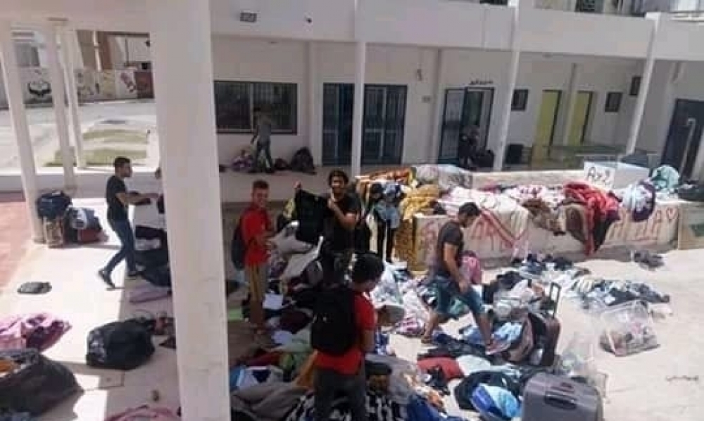الحي الجامعي بالقصرين / بعد إلقاء أغراض الطلبة وسرقتها خلال الحجر الصحي، الإتحاد العام  لطلبة تونس يتهم المسؤولين 
