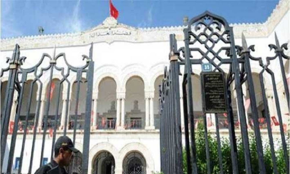 نقلة وكيل الجمهوريّة بالمحكمة الإبتدائية بتونس وضغوطات من النهضة للتراجع عن القرار