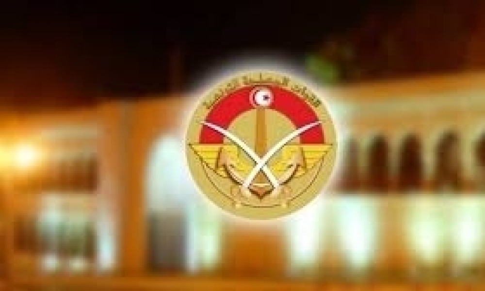 وزارة الدفاع  : إيقاف ثلاث سيارات دون لوحات منجمية  داخل المنطقة الحدودية العازلة