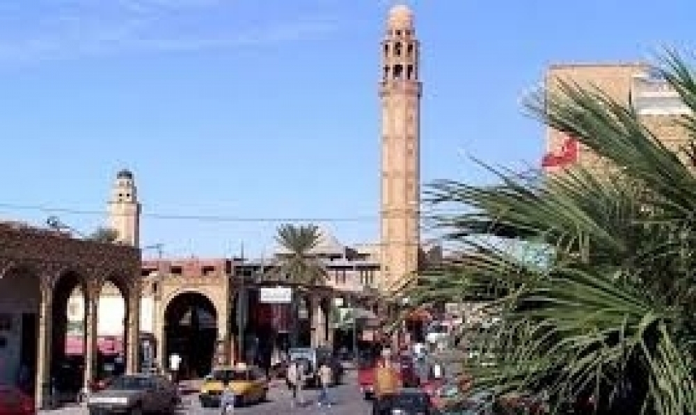 منها تعليق صلاة الجمعة ومنع الكراسي في المقاهي وغلق الحمامات، إجراءات جديدة بولاية توزر 