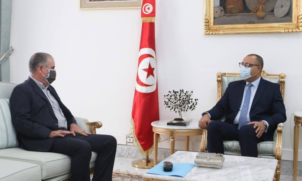 عقب لقائه رئيس الحكومة، نور الدين الطبوبي يعلن التوصل إلى حلّ نهائي في ملف عمّال الحضائر خلال هذا الأسبوع