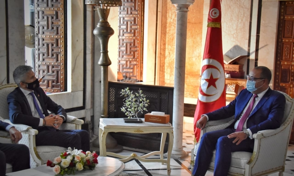 رئيس الحكومة يتحادث مع وزير الداخلية الاسباني