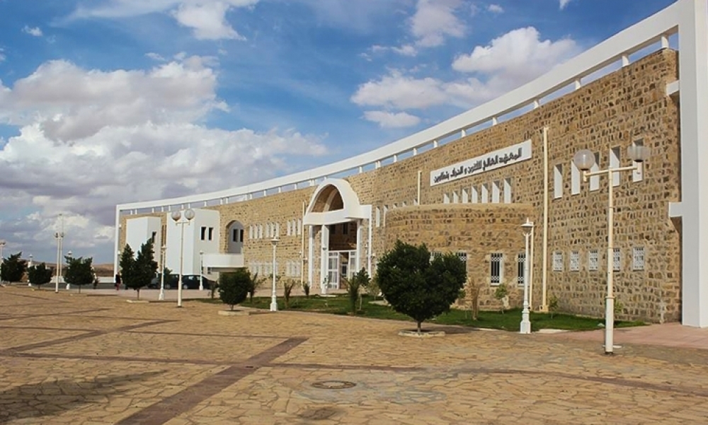 تطاوين - كوفيد 19 / تعطّل الدروس في المعهد العالي للفنون والحرف بسبب إصابة أستاذ بالفيروس