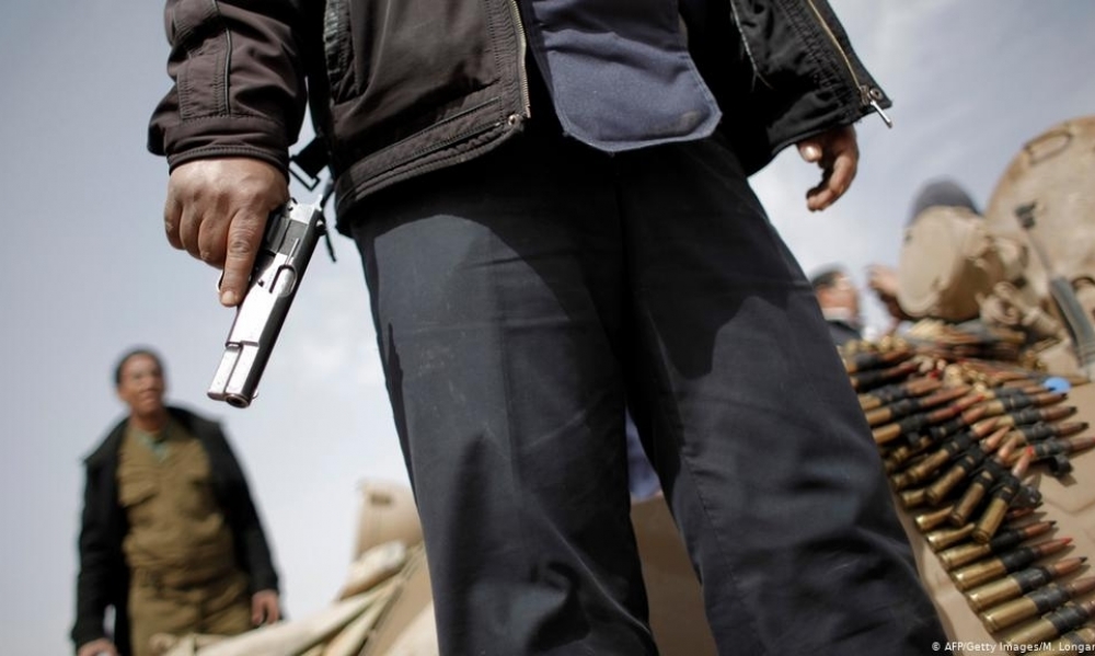إنتقدت نجل خليفة حفتر، مقتل محاميةٍ رميًا بالرصاص في ليبيا