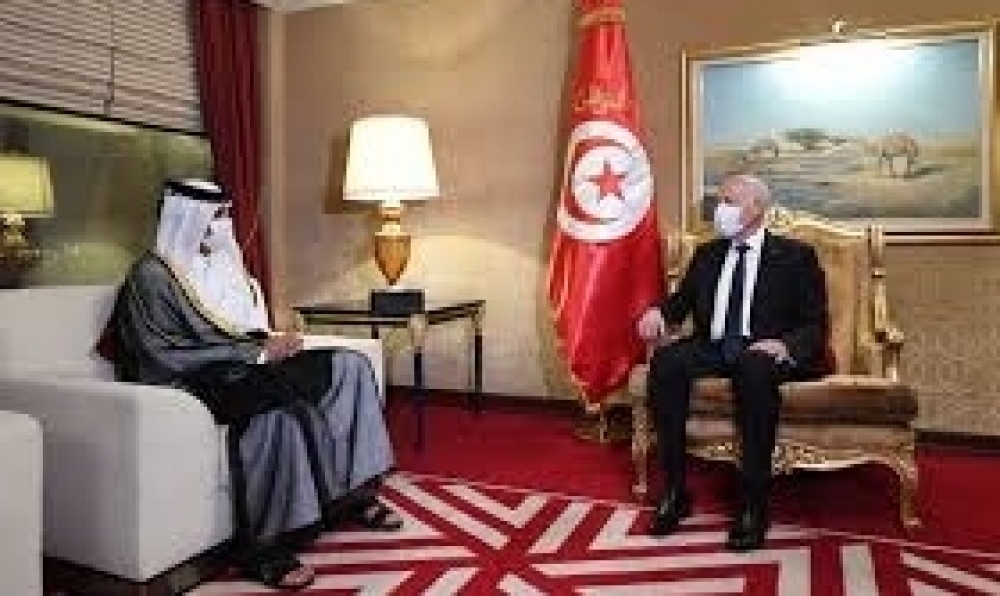 بحث فرص إستثمارٍ جديدة بين البلدين والوضع في ليبيا أبرز محاور لقاء الرئيس قيس سعيّد برئيس مجلس الوزراء القطري
