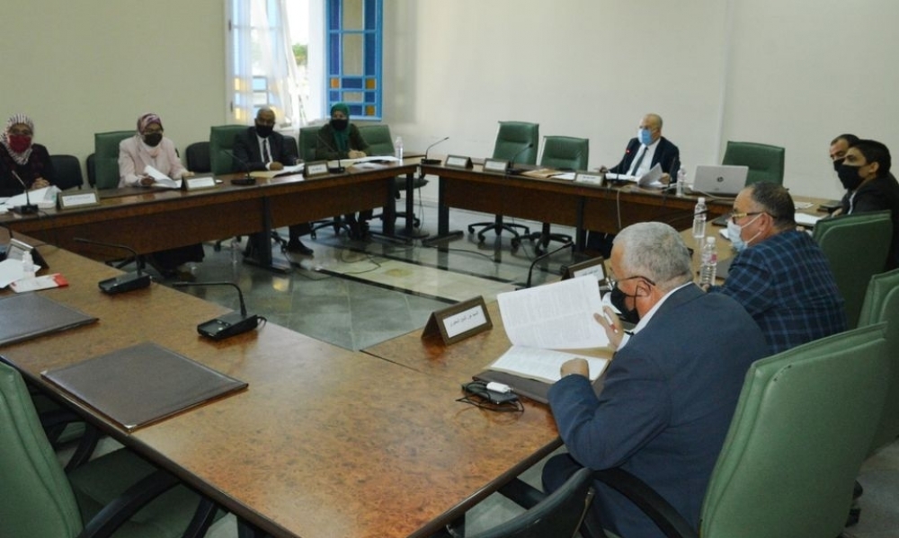 اللجنة الإنتخابيّة تُصادق على قرار فتح باب الترشّحات لتجديد نصف تركيبة مجلس هيئة النفاذ إلى المعلومة