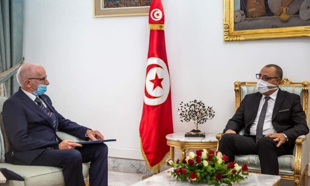رئيس الحكومة يستقبل سفير الإتحاد الأوروبي الجديد بتونس