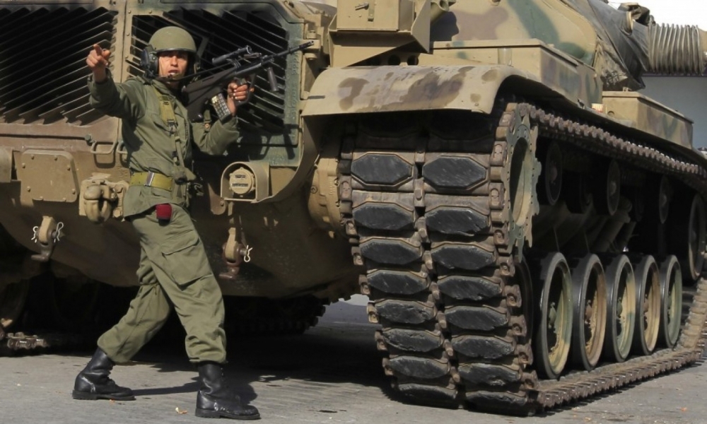 وزير الدفاع يعلن عن القضاء على 4 قيادات ارهابيّة وحجز أسلحة وذخيرة
