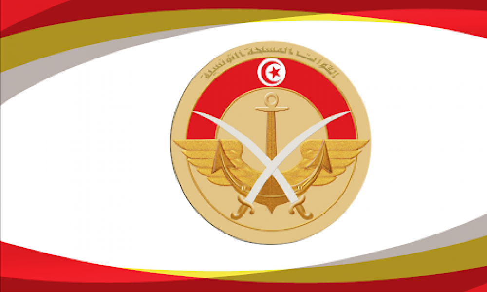 وزير الدفاع الوطني: عزل عسكريين تخابروا مع ''جهات'' بشأن الإرهاب..وآخرين تخابروا مع مهربين