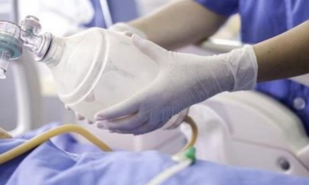 خليّة الأزمة تقرّ جملة من الإجراءات لتغطية النقص الحاصل في مادّة الأوكسجين