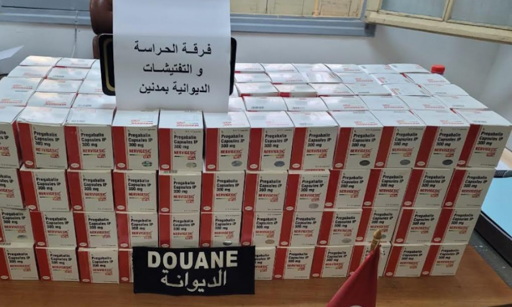 مصالح الحرس الديواني بمدنين تحبط محاولة تهريب 37 ألف حبة دواء مخدر