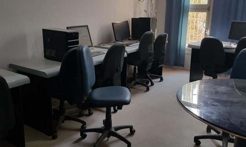 يهم الأطفال من 5 إلى 18 سنة : انطلاق التسجيل في الدورة التكوينيّة المكثّفة في الإعلاميّة والوسائط المتعدّدة بمراكز الإعلامية الموجهة للطفل 