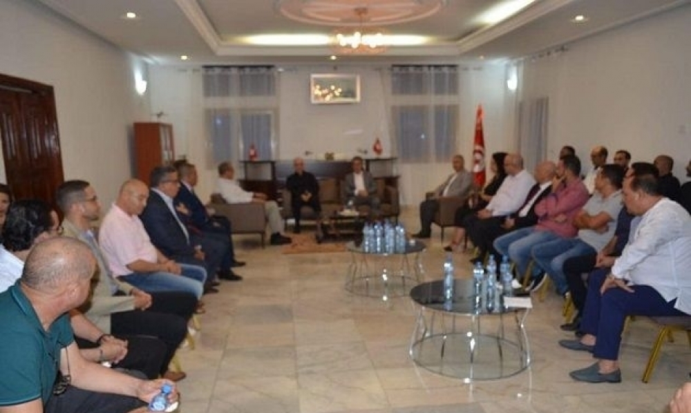 نبيل عمّار يلتقي عددا من أفراد الجالية التونسية المقيمة ببوركينافاسو