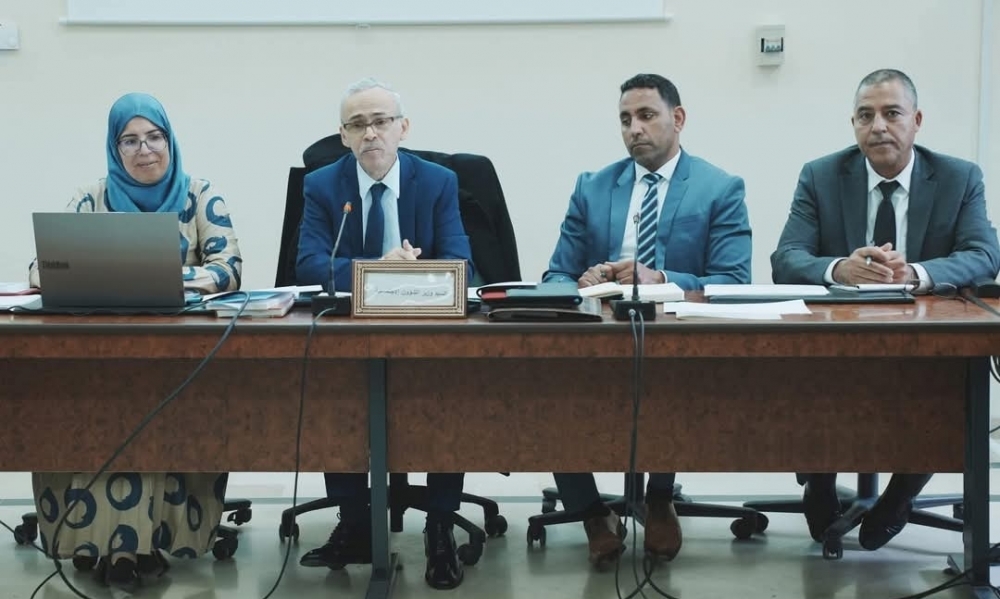  لجنة الصحة تستمع إلى وزير الشؤون الاجتماعية حول مشروع قانون تنظيم عقود الشغل ومنع المناولة