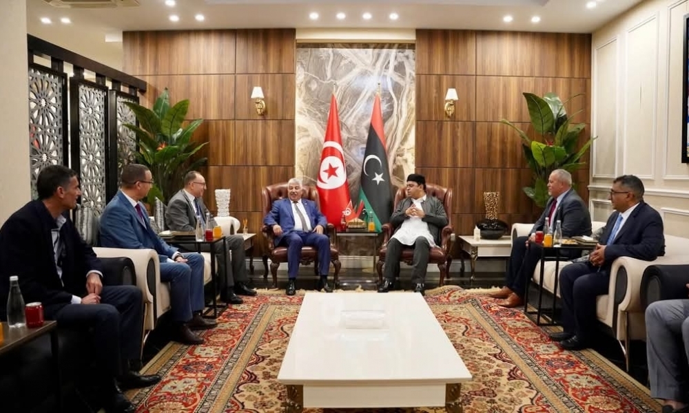  التعاون التونسي الليبي: وزير التشغيل والتكوين المهني في زيارة عمل إلى الجمهورية الليبيّة    